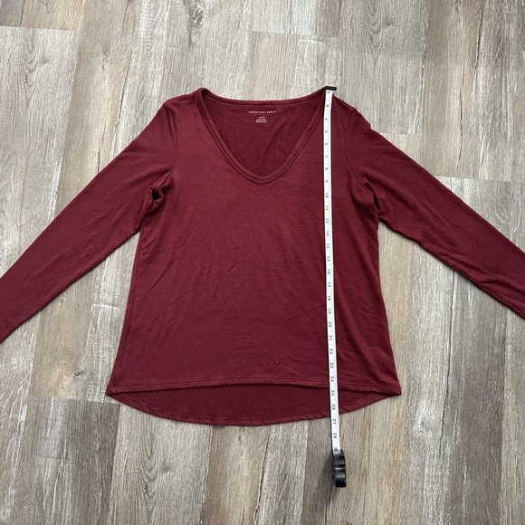 Bundle of American Eagle tops medium - Picture 7 of 9